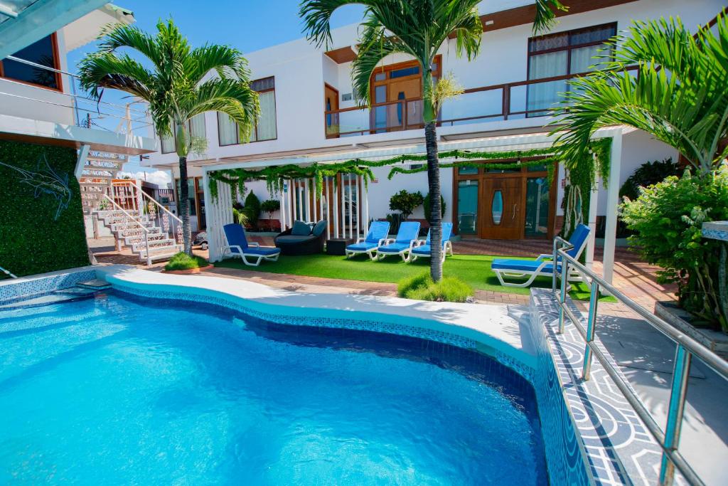 Blue Marlin Hotel